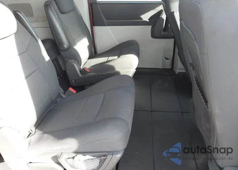 2010 Dodge Grand Caravan Crew z USA, uszkodzony, nr VIN 2D4RN6DX3AR343110